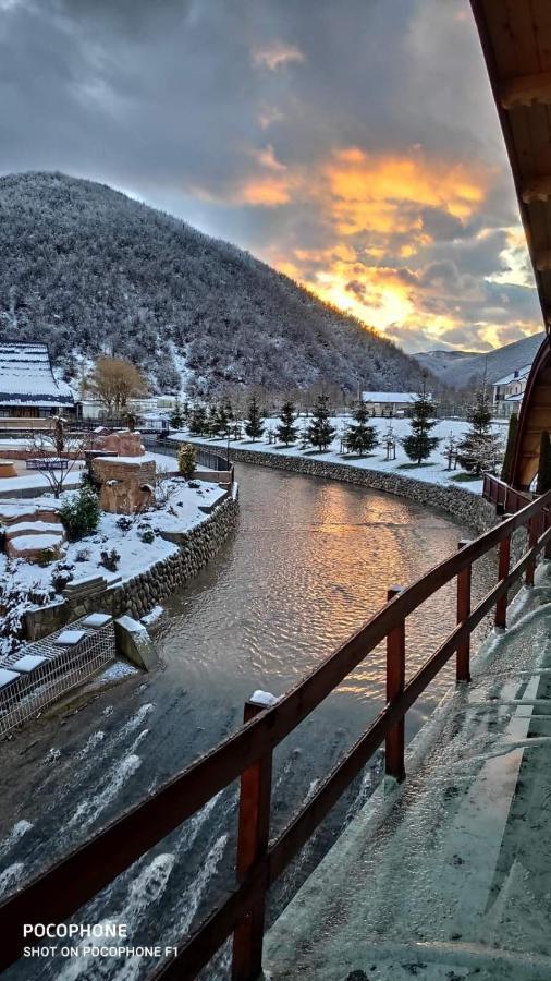 Freskia Resort Ferizaj Exterior foto